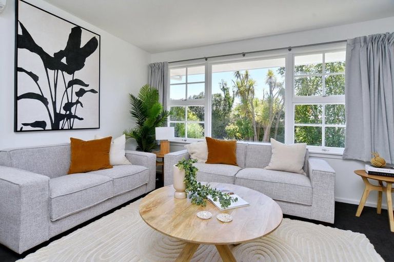 Photo of property in 2/12 Dellow Place, Spreydon, Christchurch, 8024