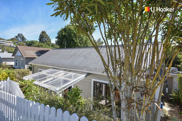 Photo of property in 6 Greenock Street, Kaikorai, Dunedin, 9010