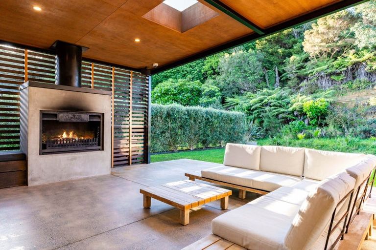 Photo of property in 15 Edgewater Place, Matapouri, Whangarei, 0173