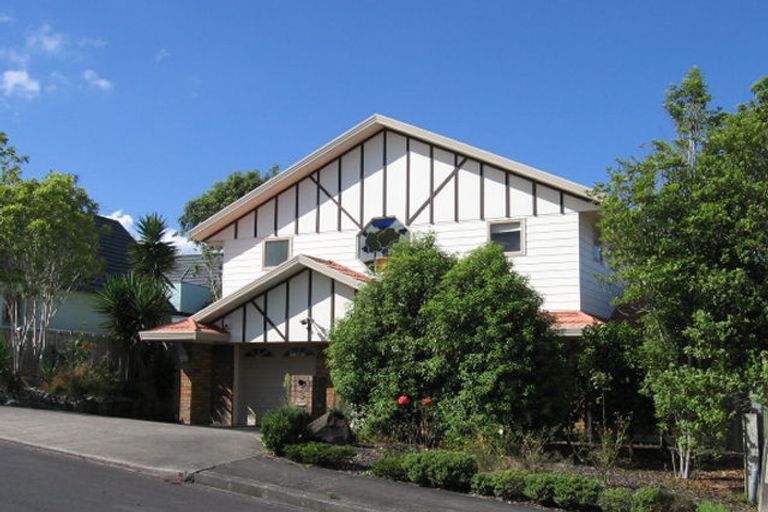 Photo of property in 3 Westergrove Place, West Harbour, Auckland, 0618