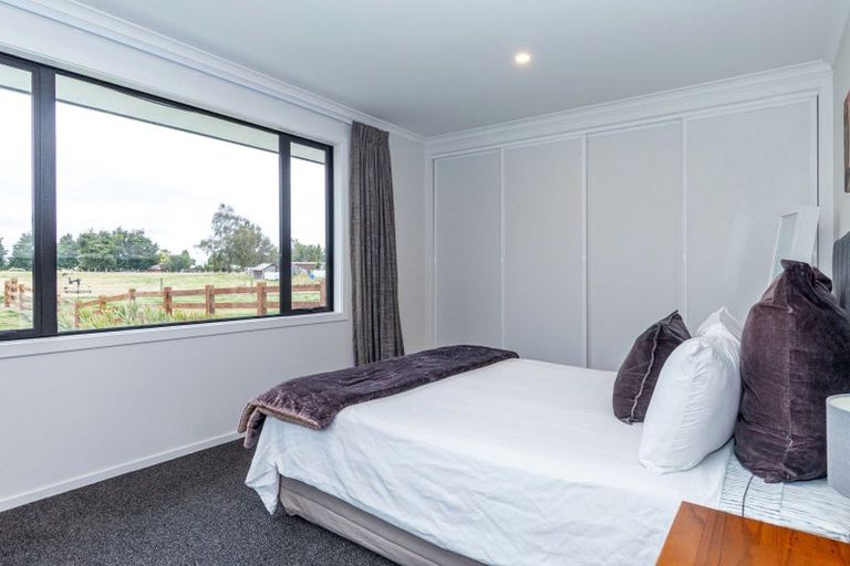 Photo of property in 21 Grange Settlement Road, Temuka, 7920