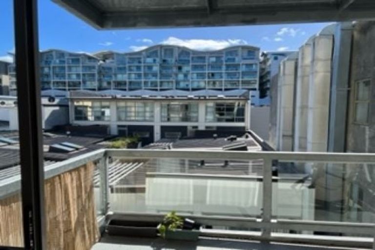 Photo of property in Sol Apartments, 8/37 Jessie Street, Te Aro, Wellington, 6011