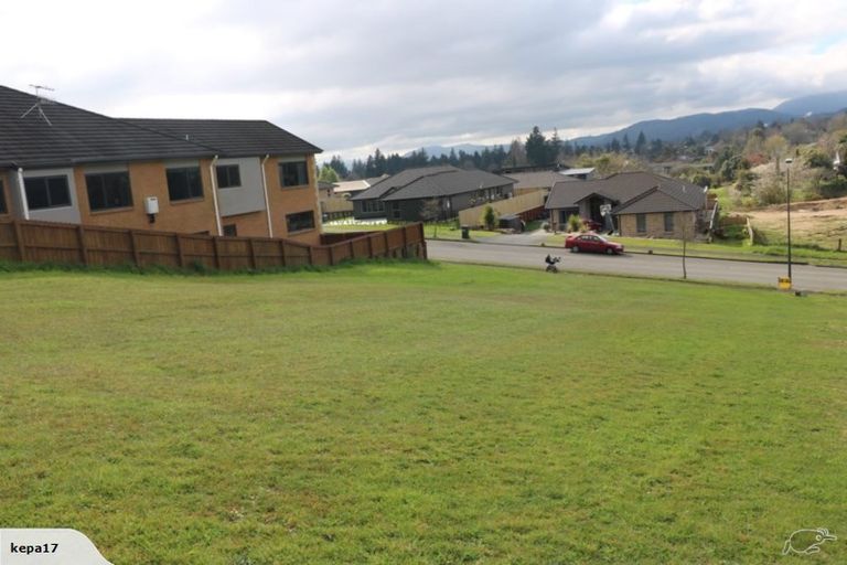 Photo of property in 13 Baxendale Drive, Matipo Heights, Rotorua, 3015