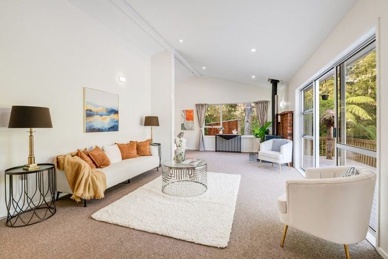 Photo of property in 12 Simon Ellice Drive, Bayview, Auckland, 0629
