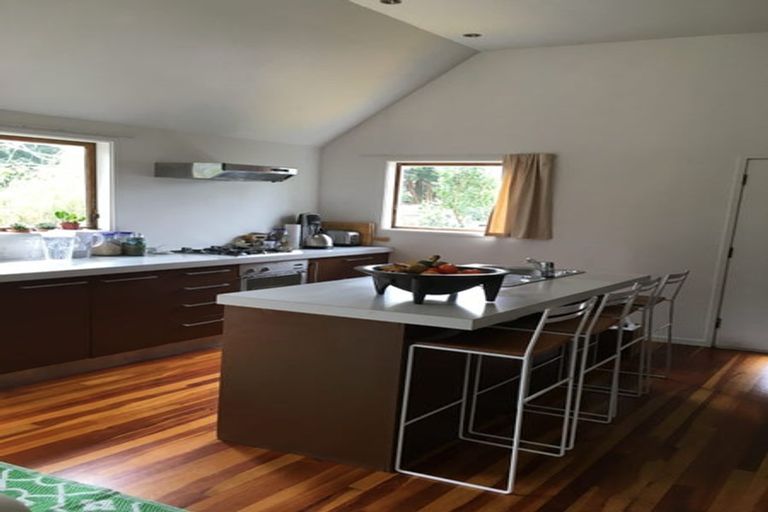 Photo of property in 22 Paramu Avenue, Birkdale, Auckland, 0626