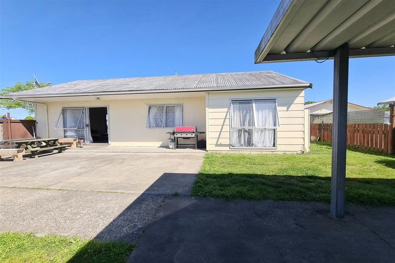 Photo of property in 260a Flaxmere Avenue, Flaxmere, Hastings, 4120