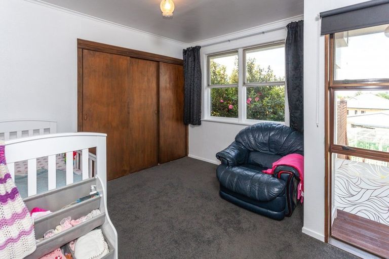 Photo of property in 105 Brunton Crescent, Thames, 3500