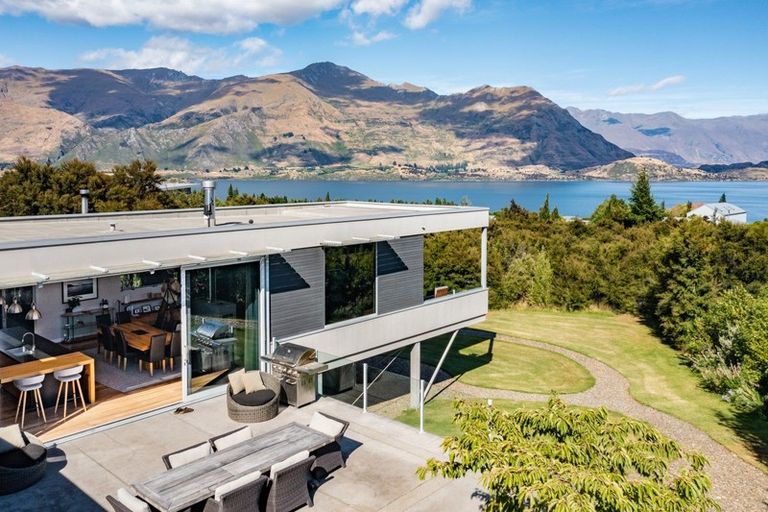 Photo of property in 9 Mount Gold Place, Wanaka, 9305