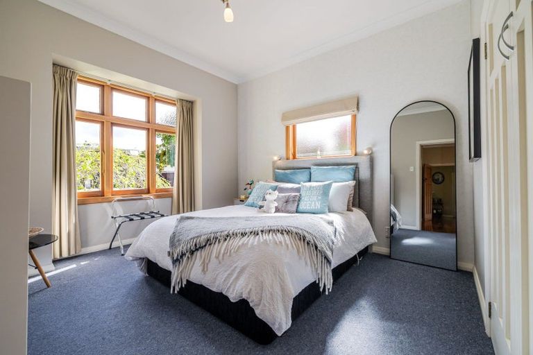 Photo of property in 53 Russell Street, Palmerston North, 4414