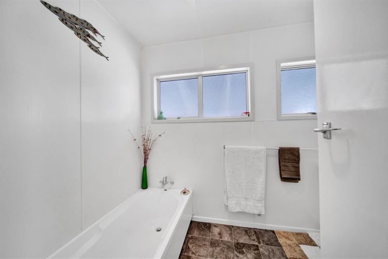 Photo of property in 56 Mangati Road, Bell Block, New Plymouth, 4312