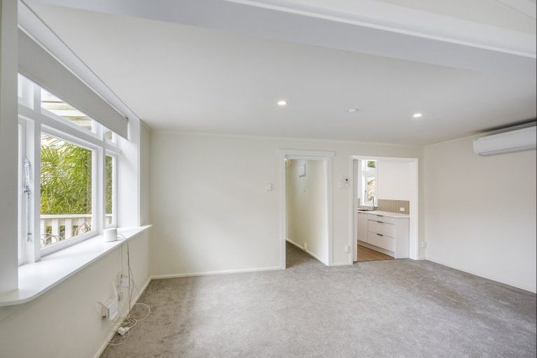 Photo of property in 1 Cathedral Lane, Napier South, Napier, 4110