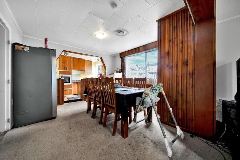 Photo of property in 6 Argyle Street, Hawera, 4610