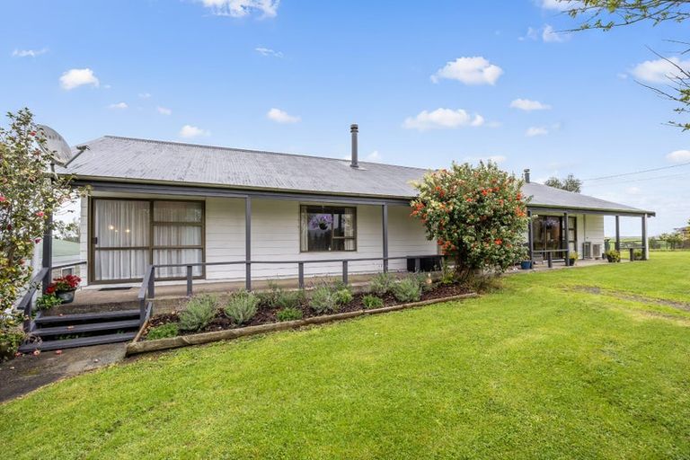 Photo of property in 47 Awapeka Road, Te Hana, Wellsford, 0973