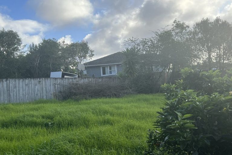 Photo of property in 25 Marewa Street, Te Atatu South, Auckland, 0610