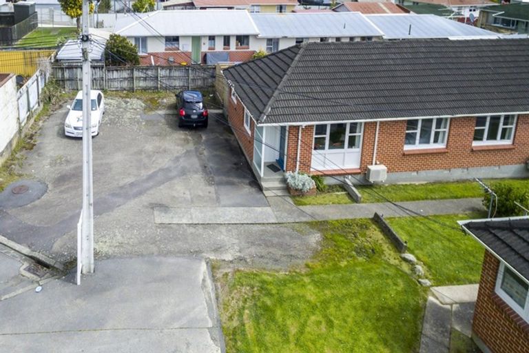 Photo of property in 1/29 Hillside Drive, Maoribank, Upper Hutt, 5018