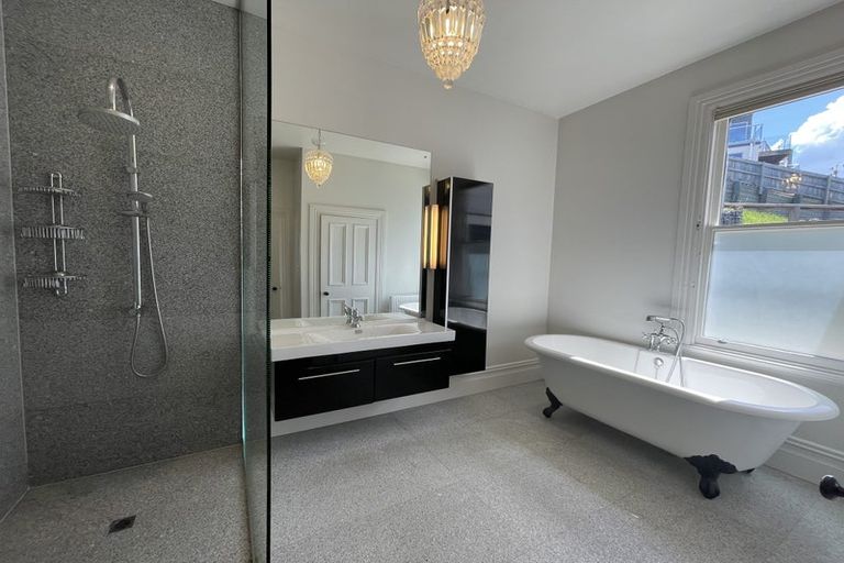 Photo of property in 2 Carson Street, Mornington, Dunedin, 9011