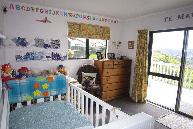 Photo of property in 12a Ashton Fitchett Drive, Brooklyn, Wellington, 6021