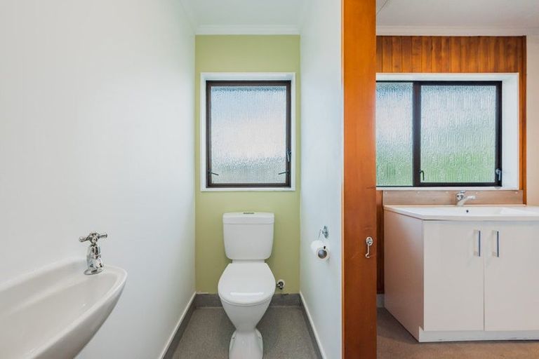 Photo of property in 38 Winton Street, Paraparaumu Beach, Paraparaumu, 5032