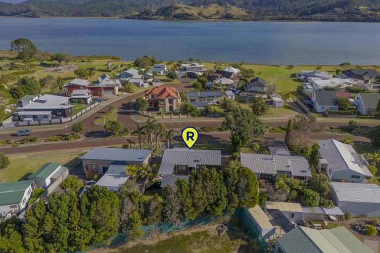 Photo of property in 163 Vista Paku, Pauanui, Hikuai, 3579