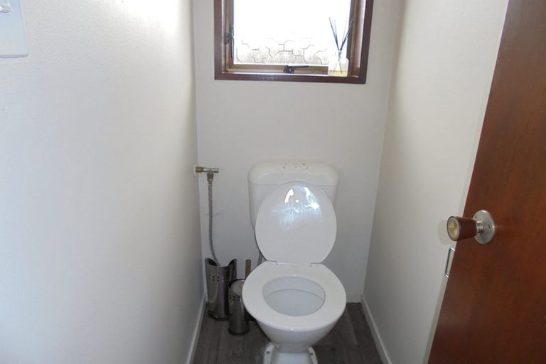 Photo of property in 1/204 Grimseys Road, Redwood, Christchurch, 8051