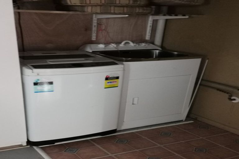 Photo of property in 416 Stokes Valley Road, Stokes Valley, Lower Hutt, 5019