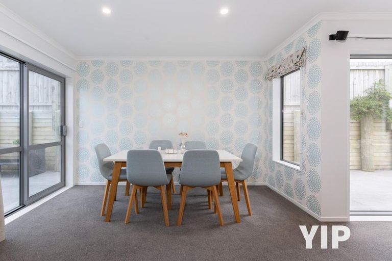 Photo of property in 18 Trelawny Terrace, Grenada Village, Wellington, 6037