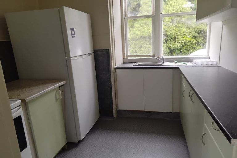 Photo of property in 74 Heriot Row, North Dunedin, Dunedin, 9016