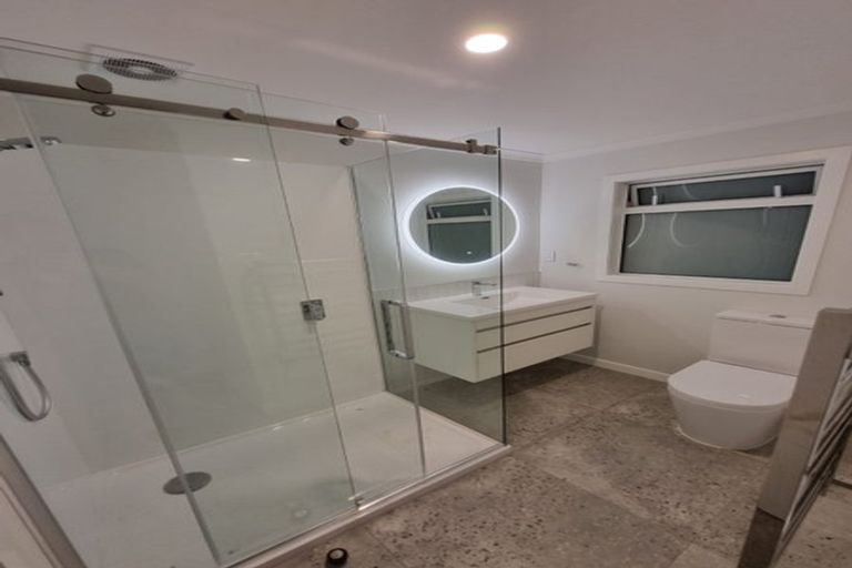 Photo of property in 38 Judkins Crescent, Cockle Bay, Auckland, 2014