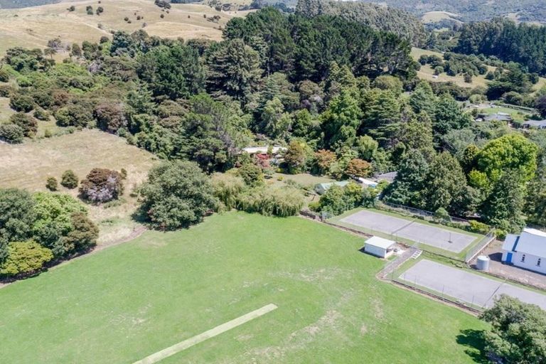 Photo of property in 21 Wainui Valley Road, Wainui, Akaroa, 7582