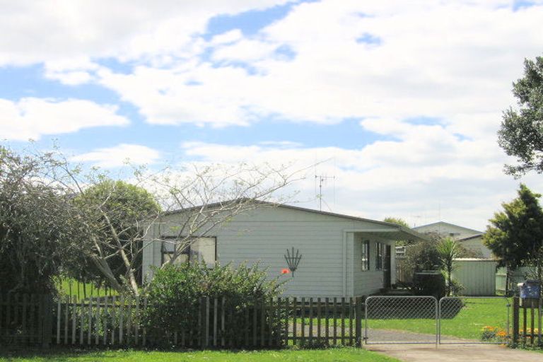 Photo of property in 2 Didsbury Drive, Waihi Beach, 3611