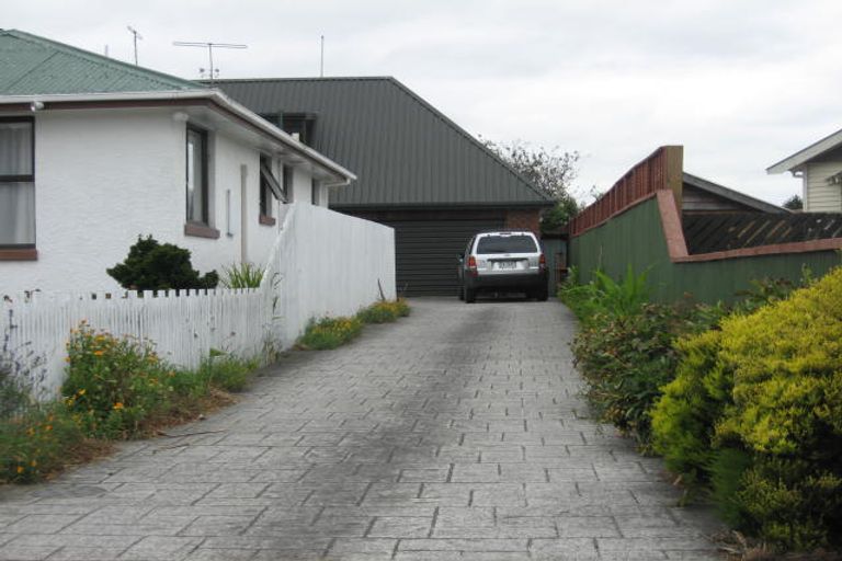 Photo of property in 9a Suva Street, Upper Riccarton, Christchurch, 8041