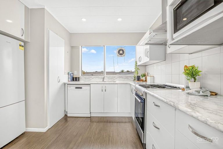 Photo of property in 18 Exeter Crescent, Springvale, Whanganui, 4501