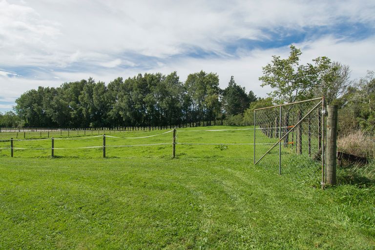 Photo of property in 15 Dekker Road, Omanawa, Tauranga, 3173