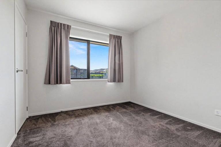 Photo of property in 39 Northmoor Boulevard, Rolleston, 7615