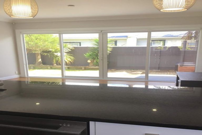 Photo of property in 120 Knights Road, Hutt Central, Lower Hutt, 5010