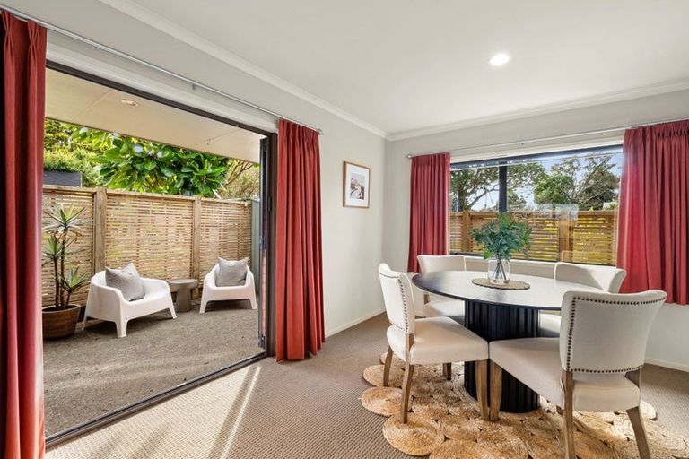 Photo of property in 33a Lismore Street, Strandon, New Plymouth, 4312