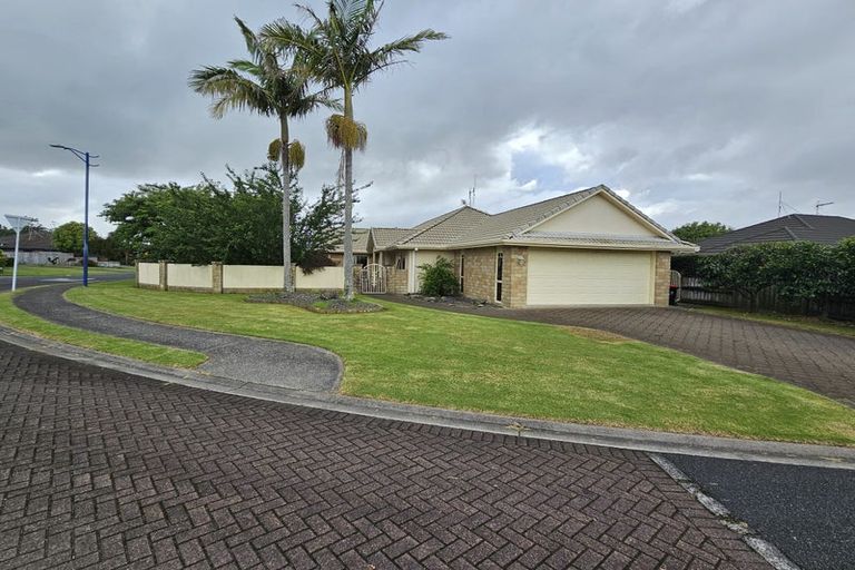Photo of property in 1 Braeburn Place, Bethlehem, Tauranga, 3110