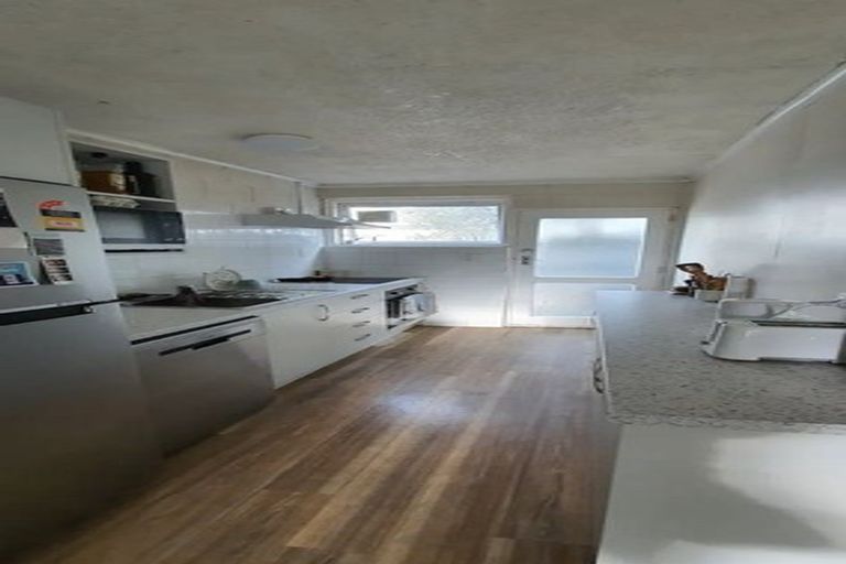 Photo of property in 6/13 Newnham Terrace, Upper Riccarton, Christchurch, 8041