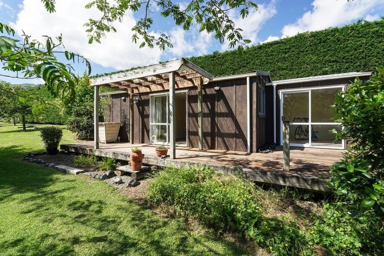 Photo of property in 58 Settlement Road, Te Horo, Otaki, 5582