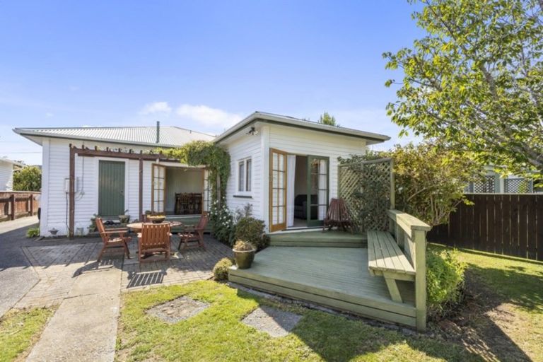 Photo of property in 21 Ariki Street, Boulcott, Lower Hutt, 5010