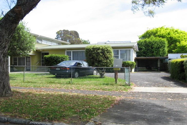 Photo of property in 3 Miller Road, Mangere Bridge, Auckland, 2022