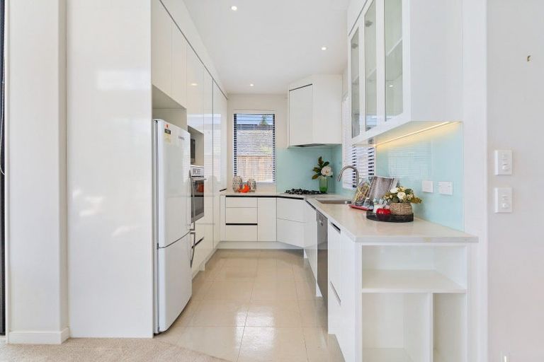 Photo of property in 36 Matahae Drive, Flat Bush, Auckland, 2019