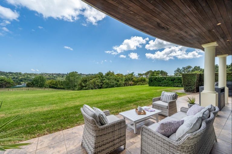 Photo of property in 204 Broomfields Road, Whitford, Howick, 2571