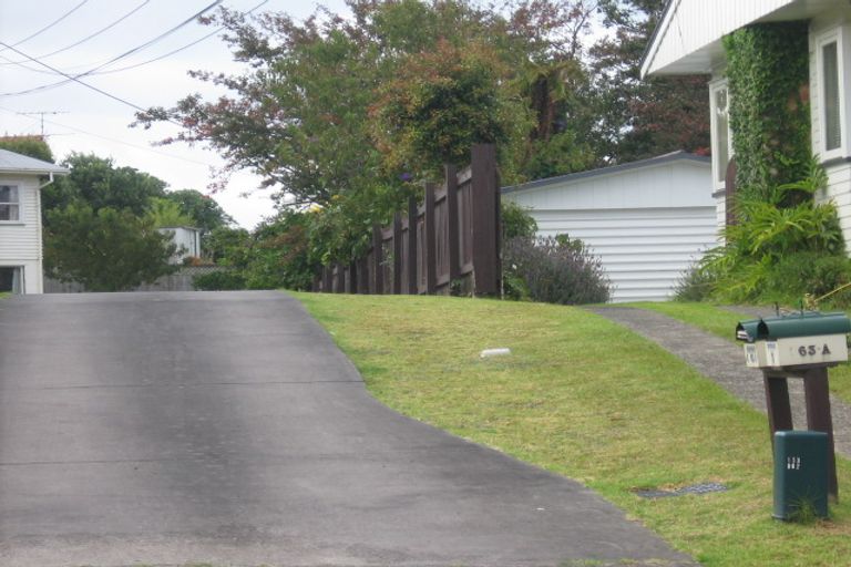 Photo of property in 63 Hogans Road, Glenfield, Auckland, 0629