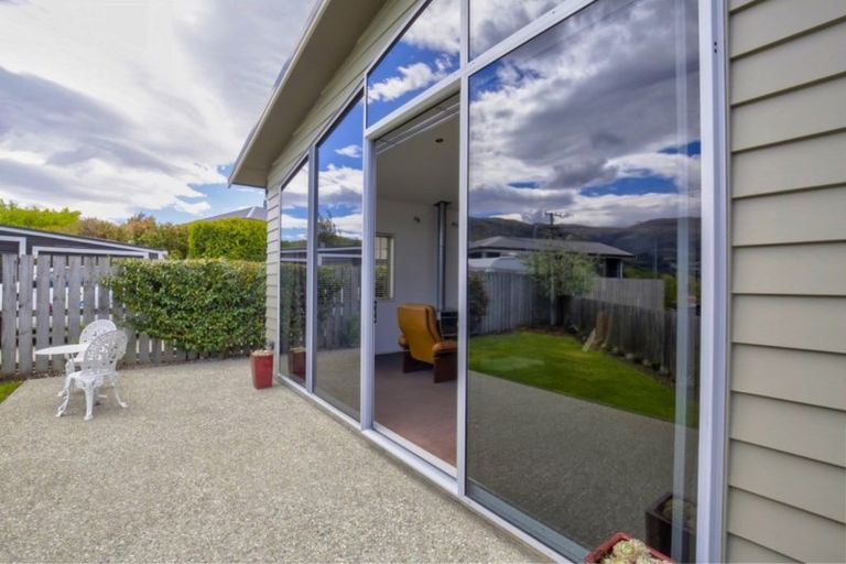 Photo of property in 35a Douglas Street, Frankton, Queenstown, 9300