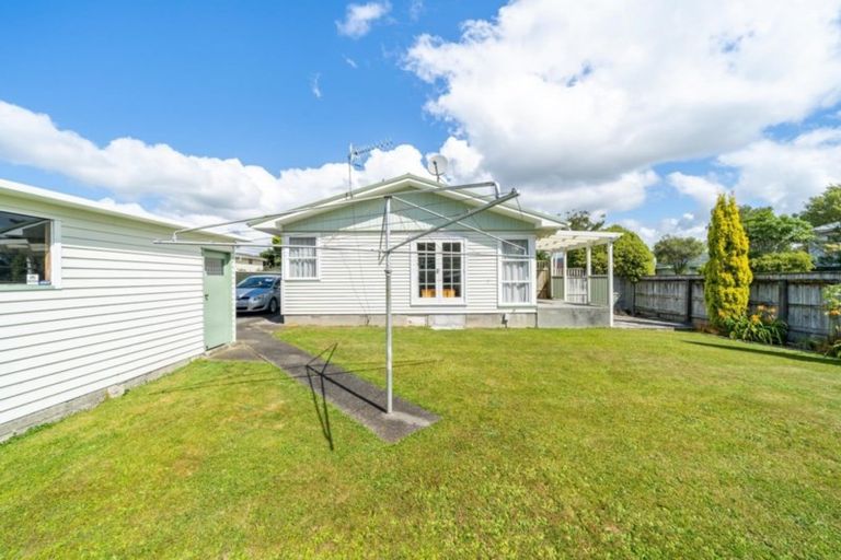 Photo of property in 41 Holdsworth Avenue, Trentham, Upper Hutt, 5018