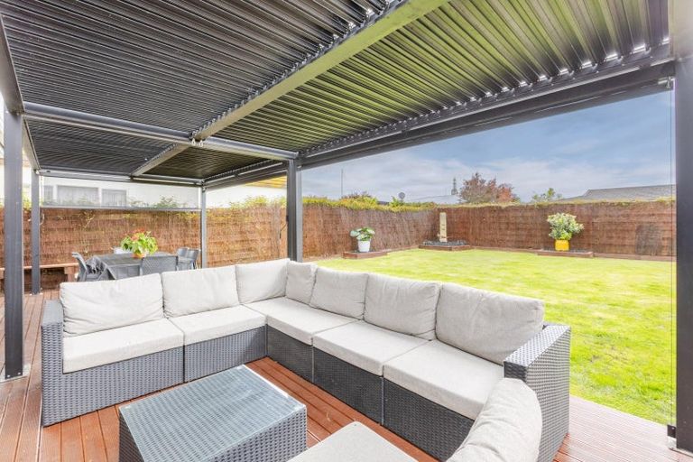 Photo of property in 96 Freyberg Avenue, Tamatea, Napier, 4112