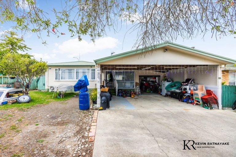 Photo of property in 1/2 Barrie Avenue, Papatoetoe, Auckland, 2025