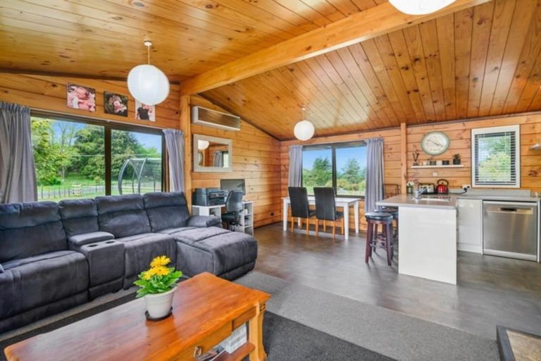 Photo of property in 615 Oturoa Road, Hamurana, Rotorua, 3072