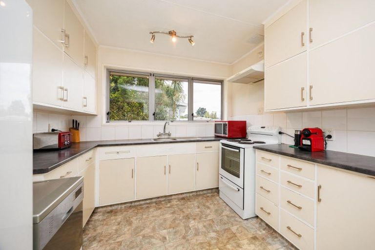 Photo of property in 30 Kennedy Avenue, Feilding, 4702